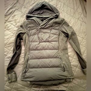 Women’s Lululemon Pullover Hoodie